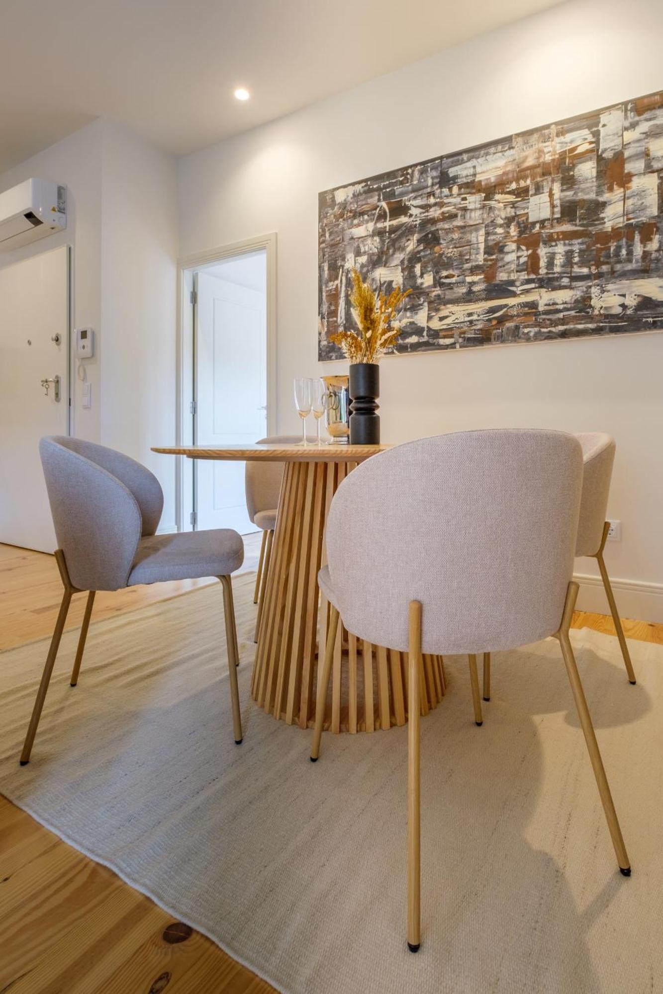 Art Deco 23 Luxury 2br Downtown Metro Ac Appartement Oporto