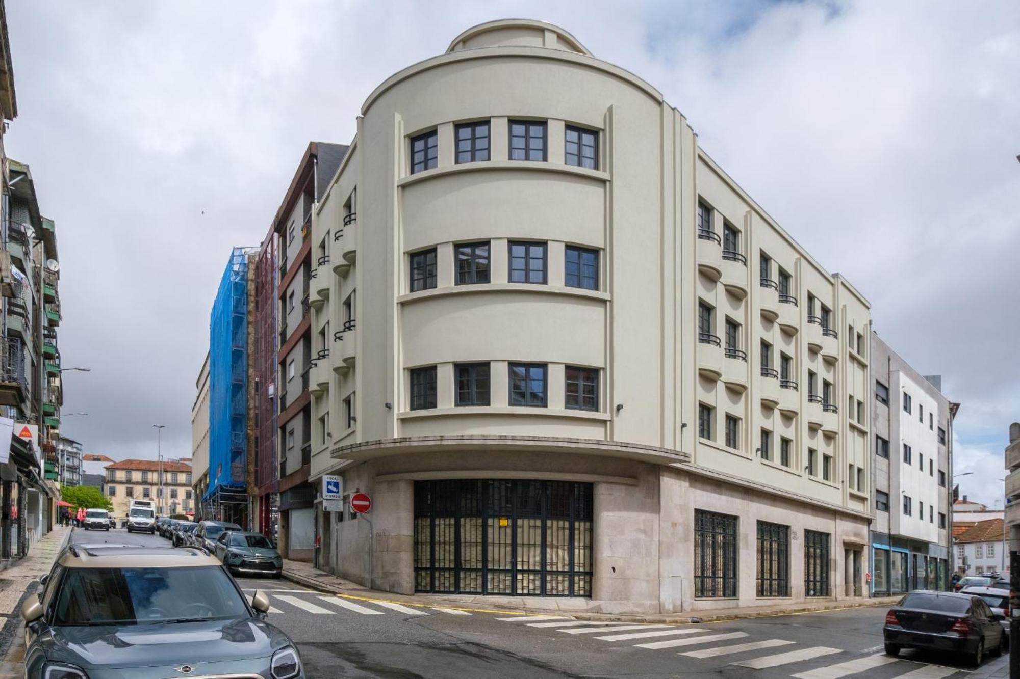 Art Deco 23 Luxury 2br Downtown Metro Ac Oporto